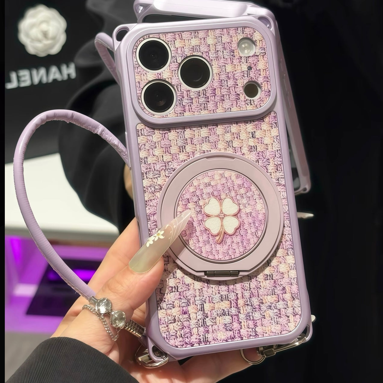 Elegant Woven Texture Phone Case, Four‑Leaf Clover 360° Rotatable Ring Stand With Hand Strap, Soft Shock‑Absorbing Protective Phone Cover For iPhone, Girly Gift